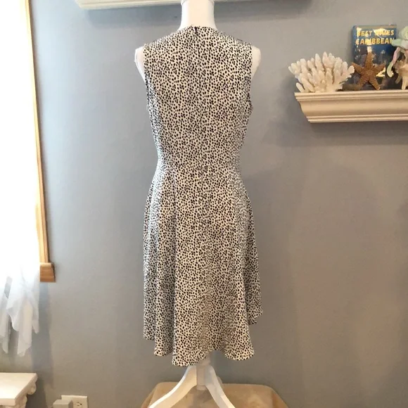 EUC H&M black and white animal print sleeveless dress size 12 - Picture 4 of 6